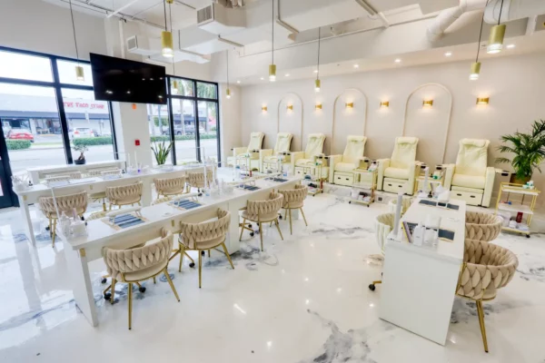 Amandis Nail Spa Miami 17 1